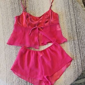 Frederick's of Hollywood Vibrant Pink Sleep/Leisure Time Set